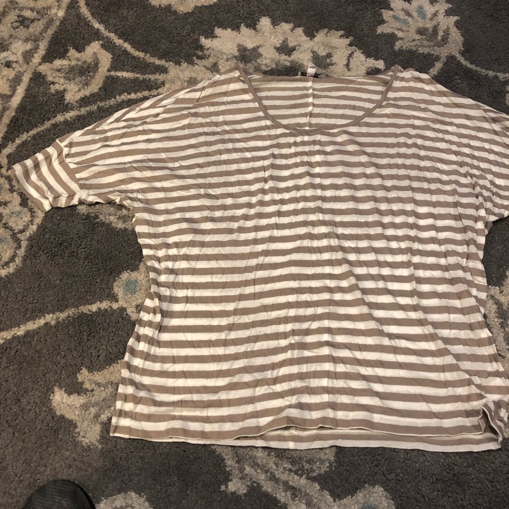 Express Top - Picture 2 of 3